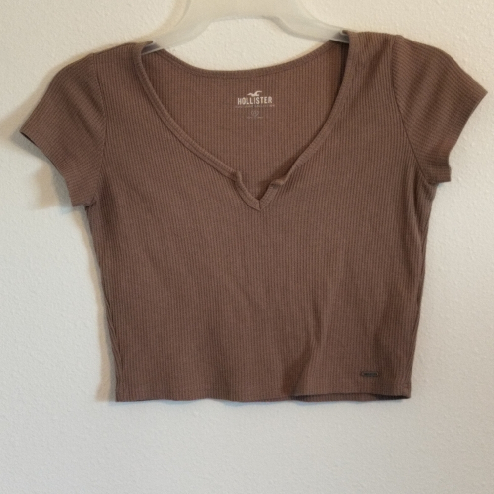 Hollister Brown‎ Baby Tee Size M Y2K 90s Revival Minimalist